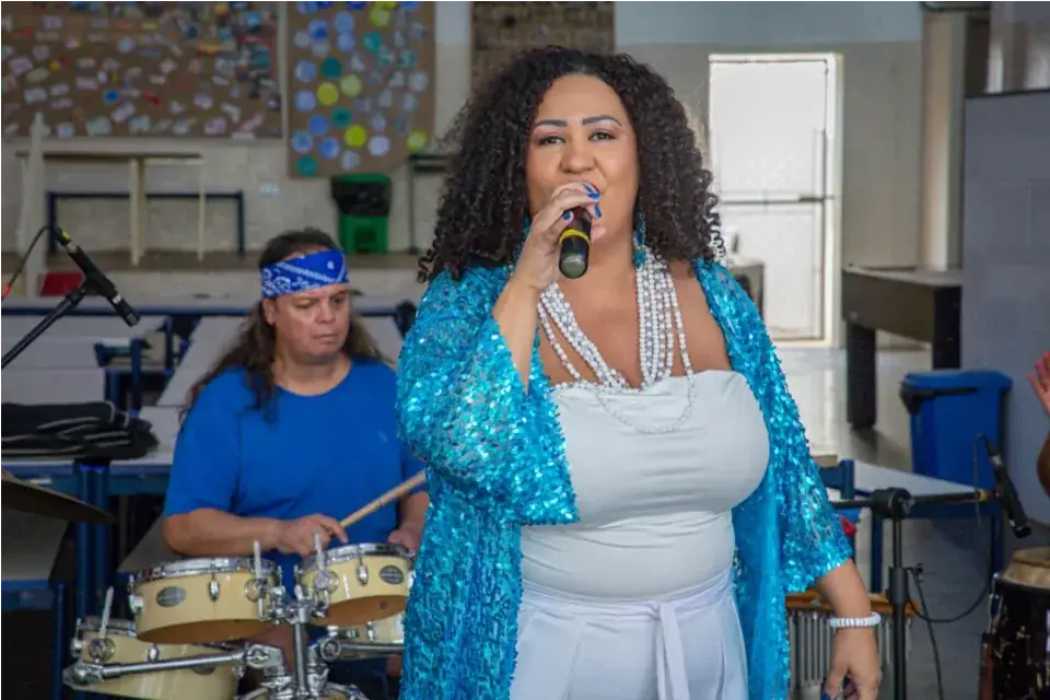 Thumbnail description