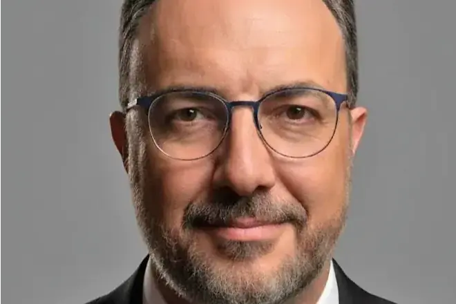 Thumbnail description