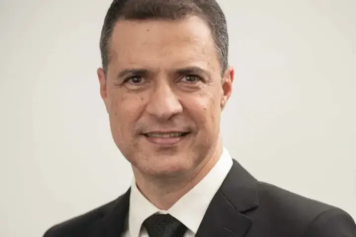 Thumbnail description