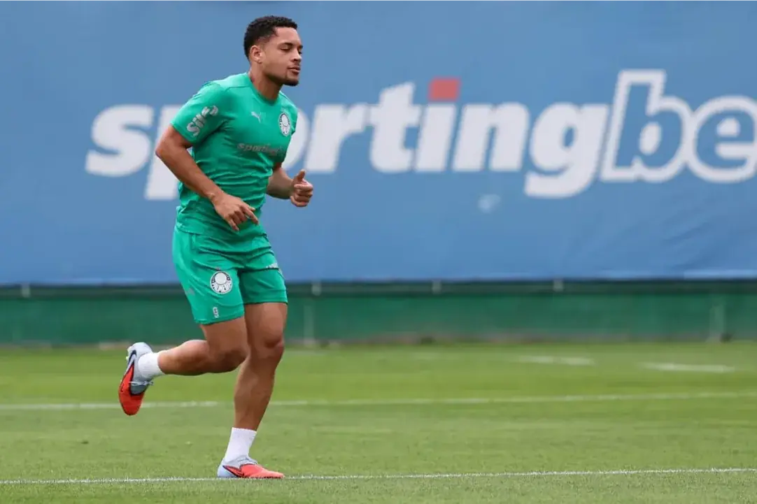 Palmeiras tem Vitor Roque de volta e busca 4ª vitória seguida para abrir distância na liderança