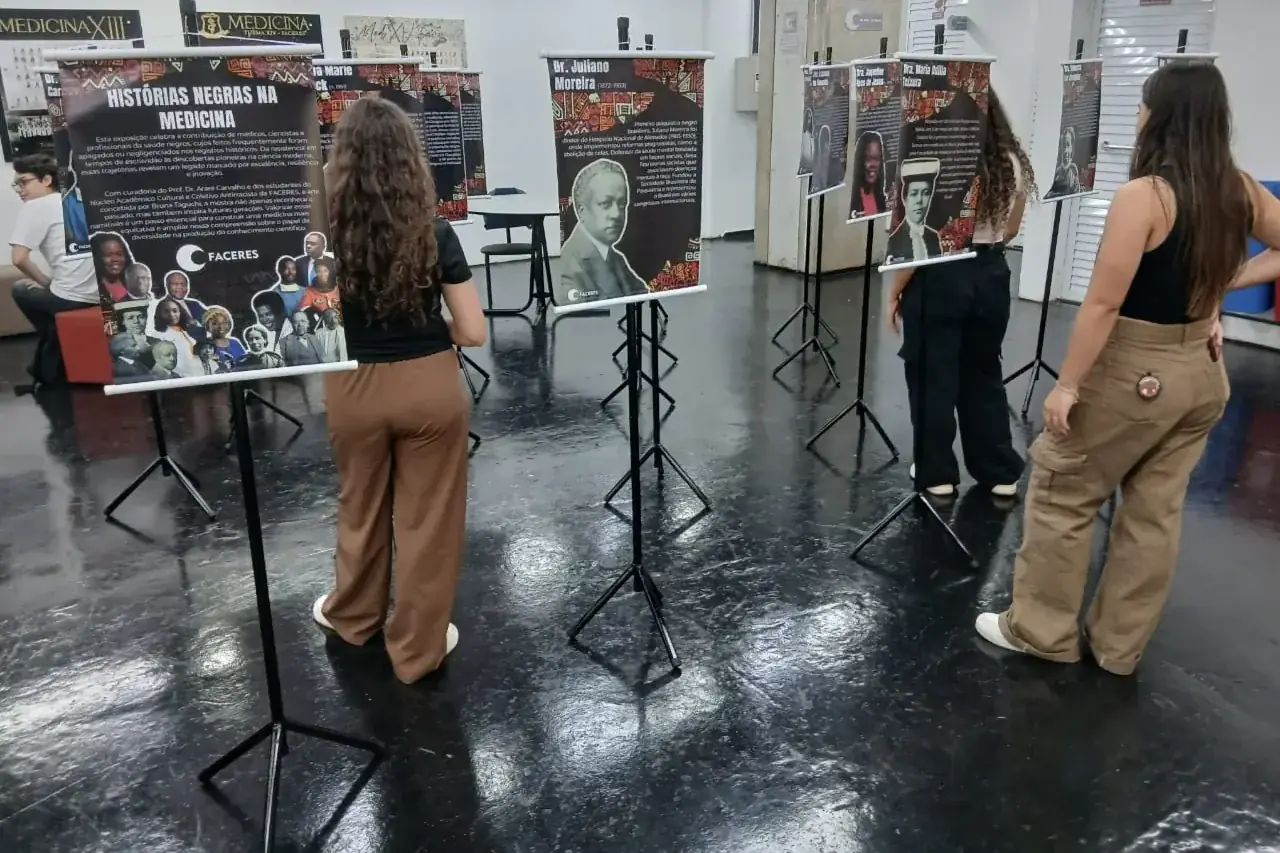Faculdade de Medicina Faceres inaugura mostra com 16 quadros que revelam contribuições de profissionais negros, do século 19 aos dias atuais (Divulgação)