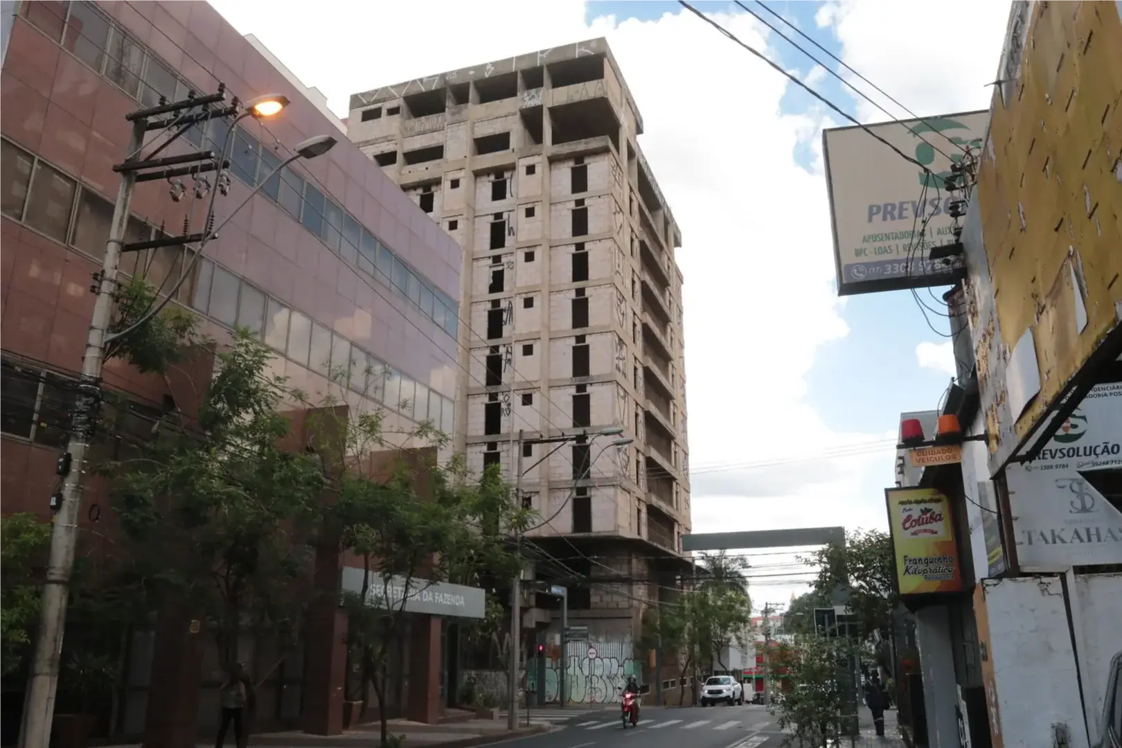 Thumbnail description