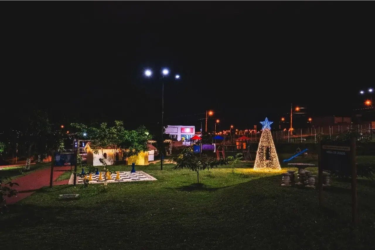 Parque Olinda Tarraf, em Rio Preto, recebe chegada do Papai Noel