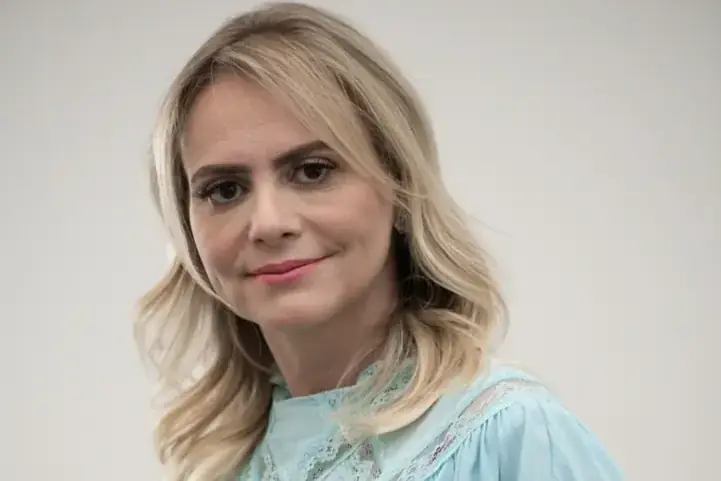 Thumbnail description