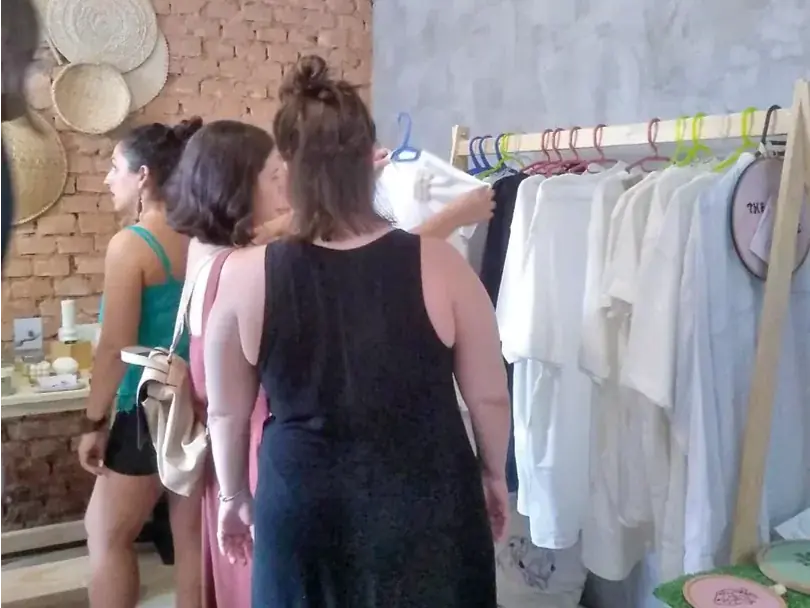 Mercado Oficina propõe a valorização dos modos de fazer artesanais e ao fortalecimento de redes criativas (Divulgação)
