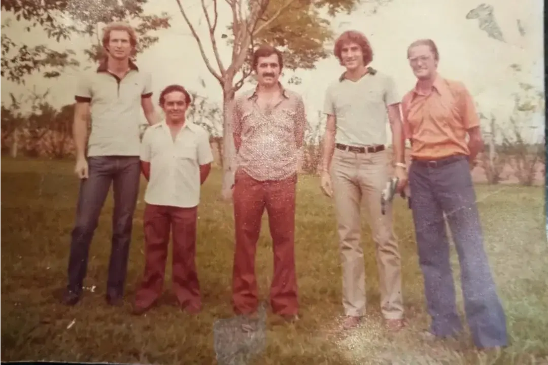 Goleiro Carlos, João de Cayres, Ideal Fuscaldo, Oscar 
e Sérgio Sigrist (Acervo Marcos Sigrist)