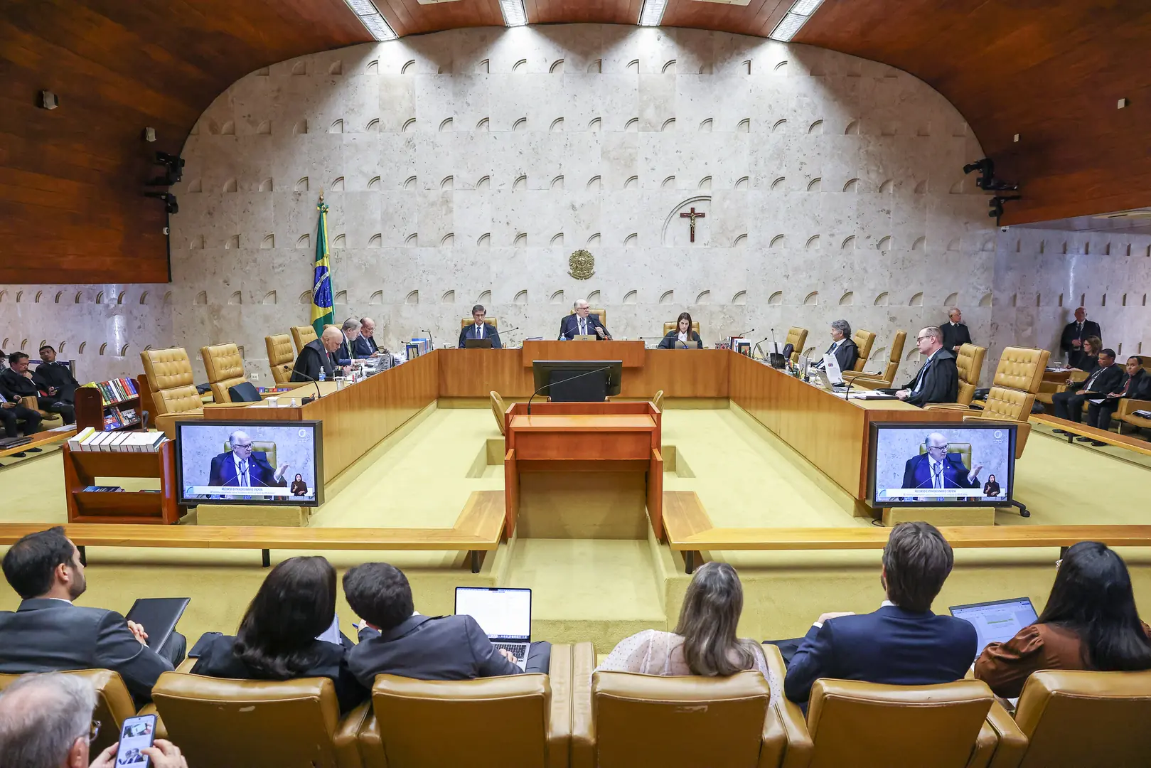 STF exclui ISS da base do PIS/Cofins em decisão histórica