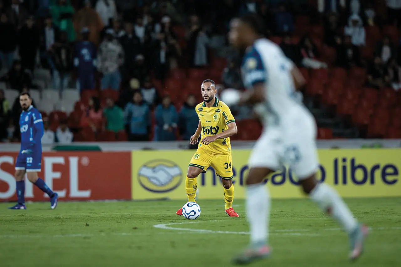 Mirassol durante partida contra a LDU, em Quito, no Equador (Pedro Zacchi/Agência Mirassol)