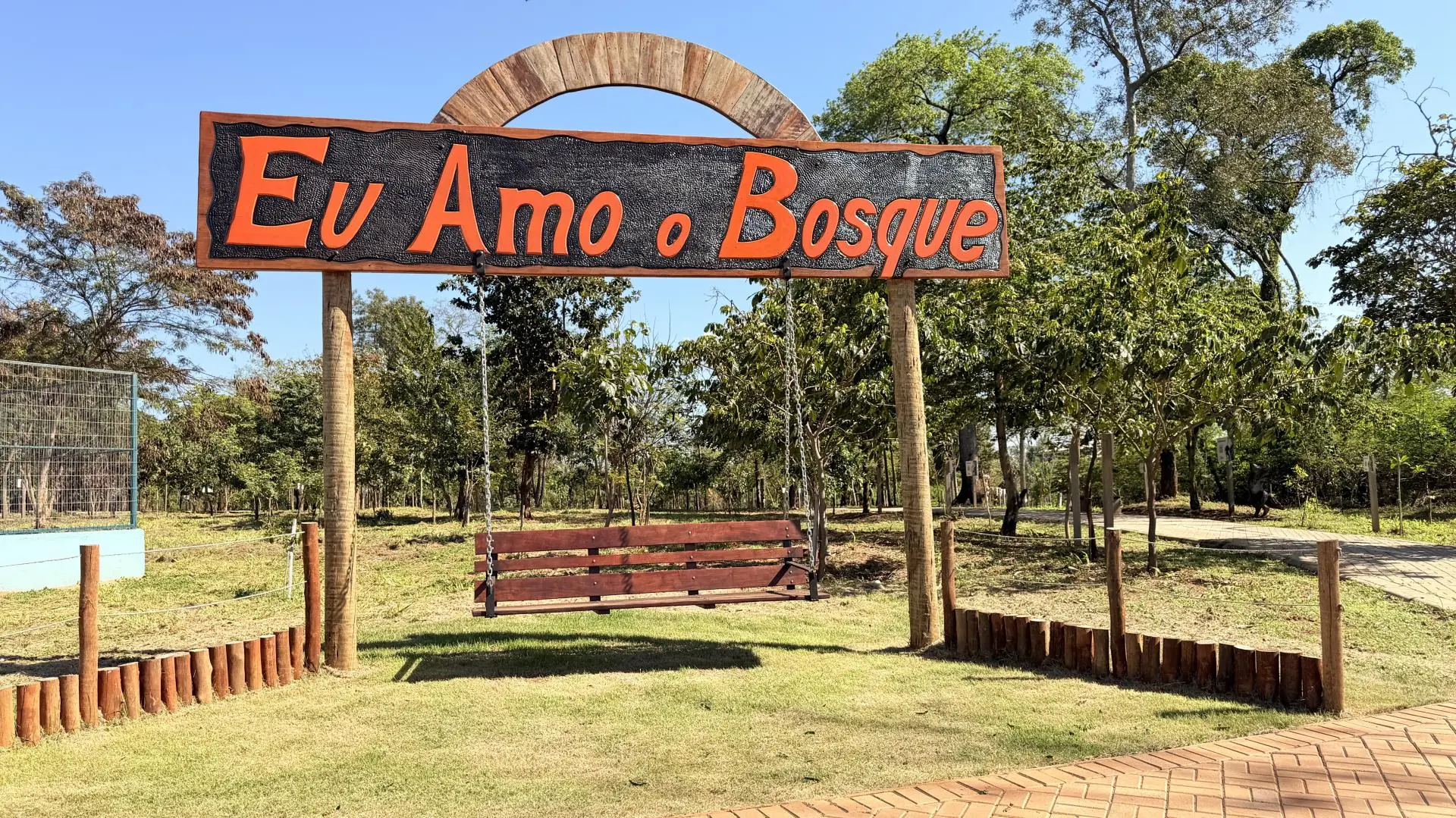 Jales reinauga Bosque Municipal após incêndio em 2019