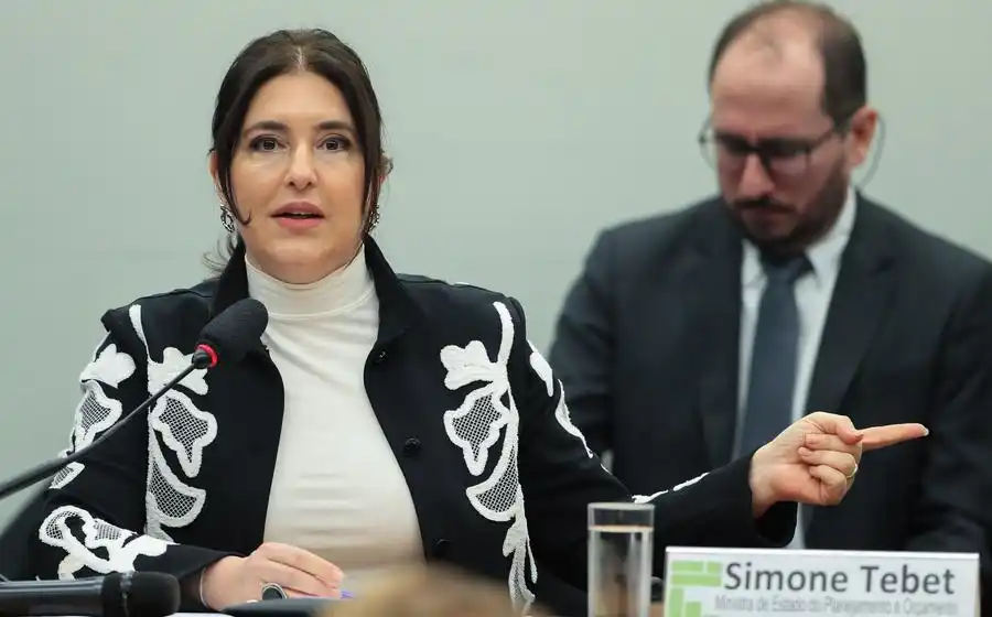 Ministra do Planejamento e Orçamento, Simone Tebet, durante audiência pública (Lula Marques/Agência Brasil)