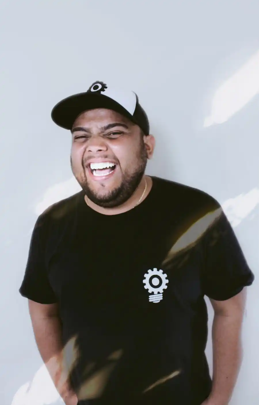 Lucas Oliveira lança single ‘Levo Comigo’ (Lucas Oliveira lança single ‘Levo Comigo’)