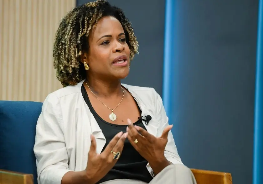 Coronel Helena confirma ida para o PSD e candidatura a deputada estadual