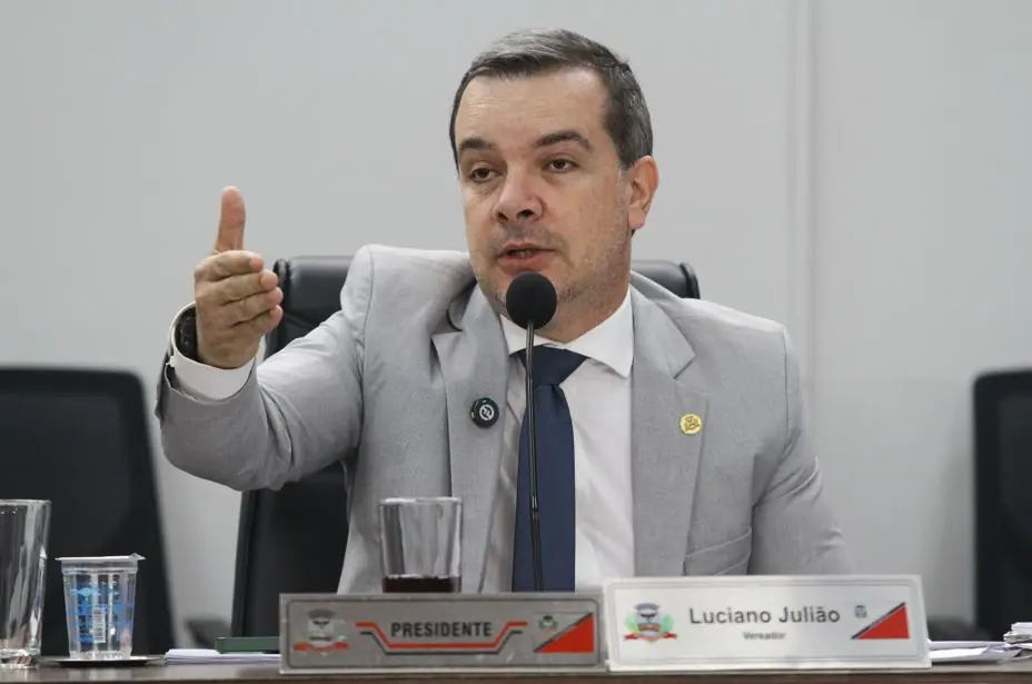 MP abre inquérito para investigar suposta assessora ‘fantasma’ do presidente da Câmara de Rio Preto