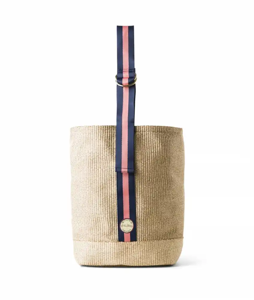 Bolsa grid ráfia Salinas. rR$ 528 / salinas-rio.com.br (Fotos: Divulgação)