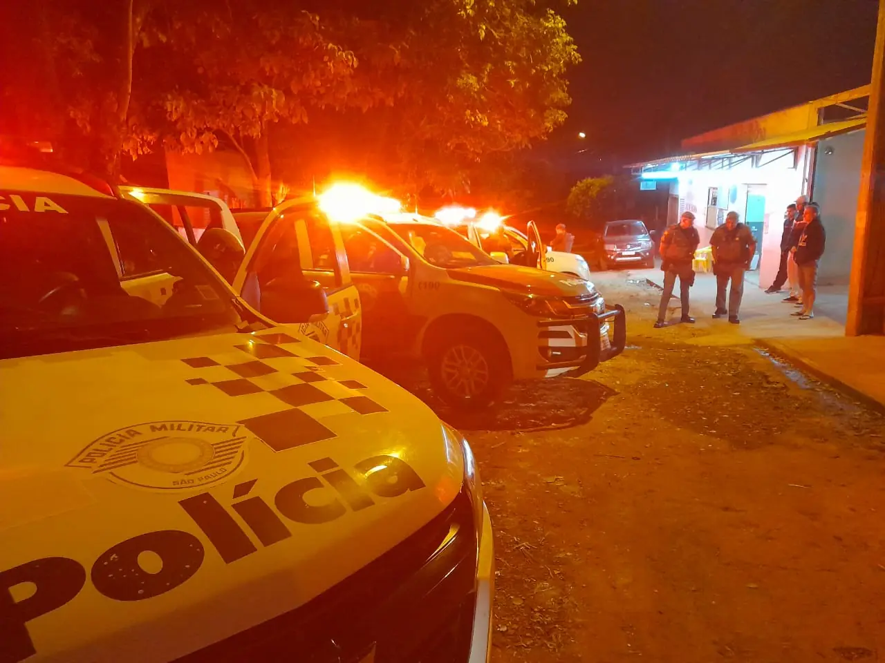 Polícia Militar deu apoio na ocorrência (Polícia Militar / Divulgação)