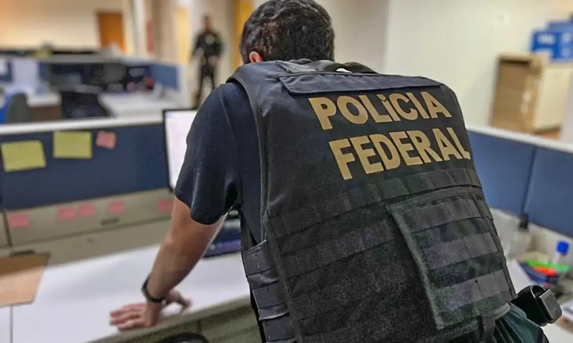 PF apreenda mais de R$ 30 milhões em crimes eleitorais em 2026