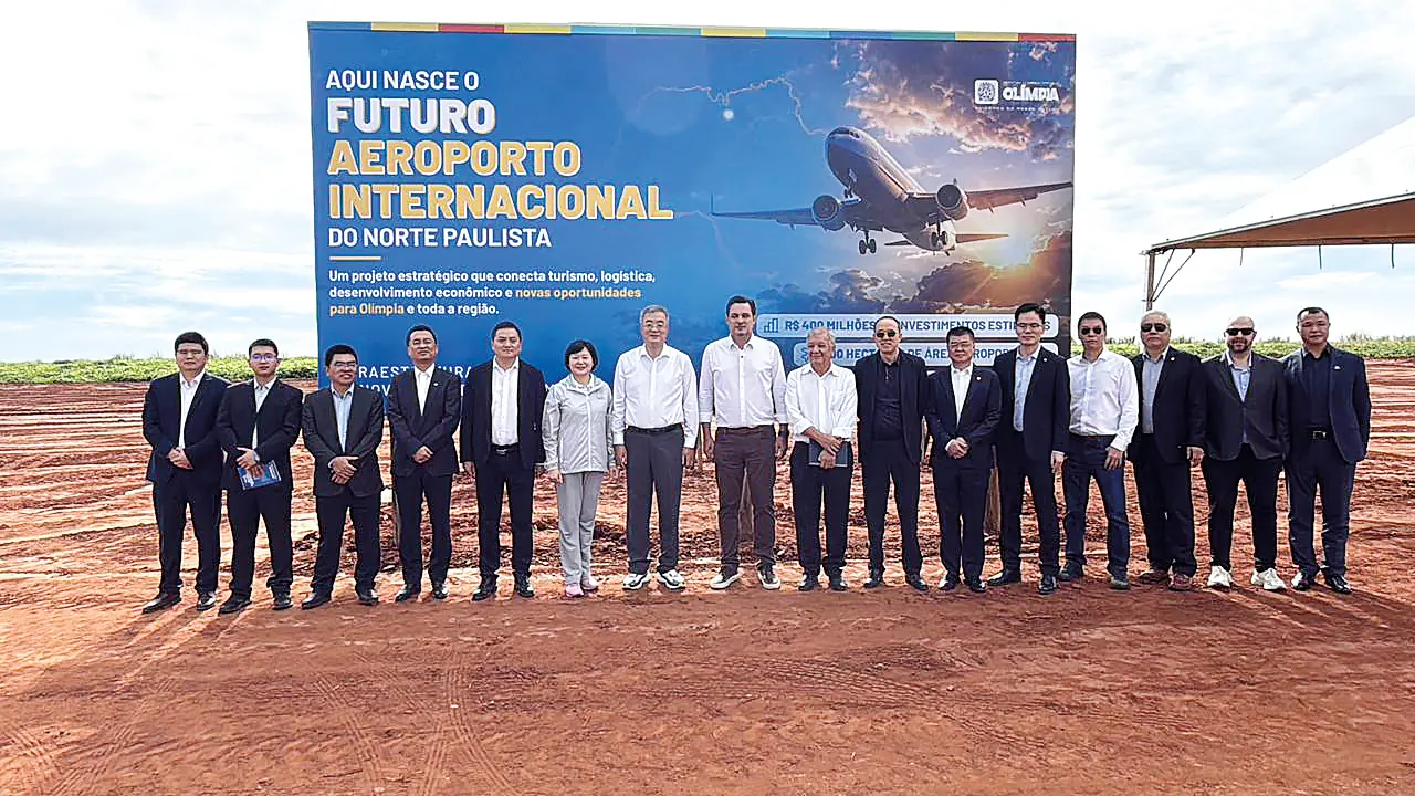 Visita do embaixador da China no Brasil, Zhu Qingqiao (Divulgação)