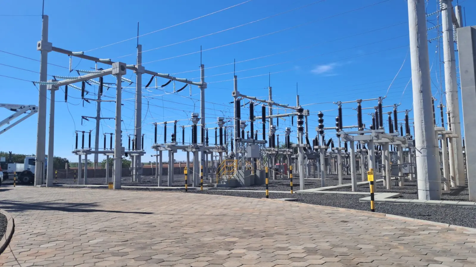 Thumbnail description