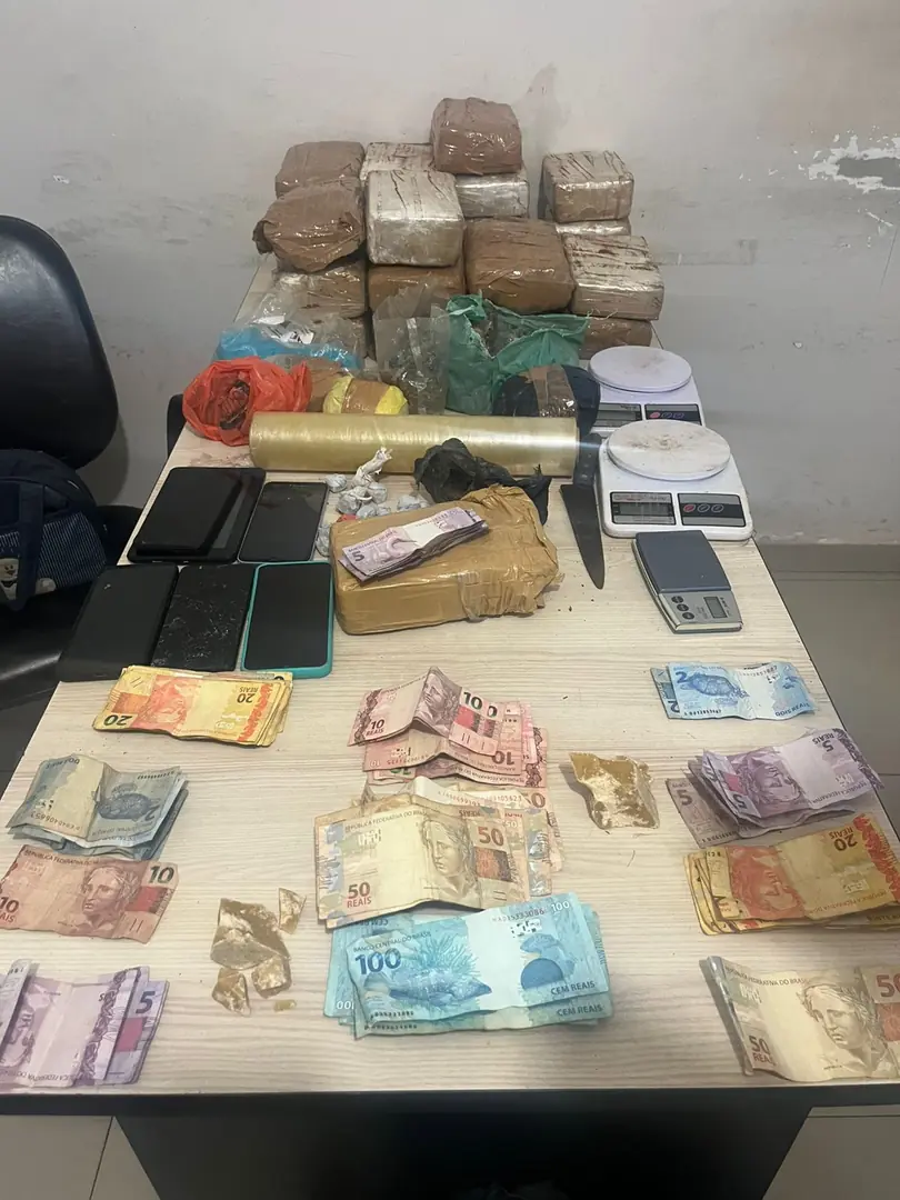 Operação Centro Seguro resulta na apreensão de drogas, dinheiro e na prisão de sete pessoas (GCM/Divulgação)