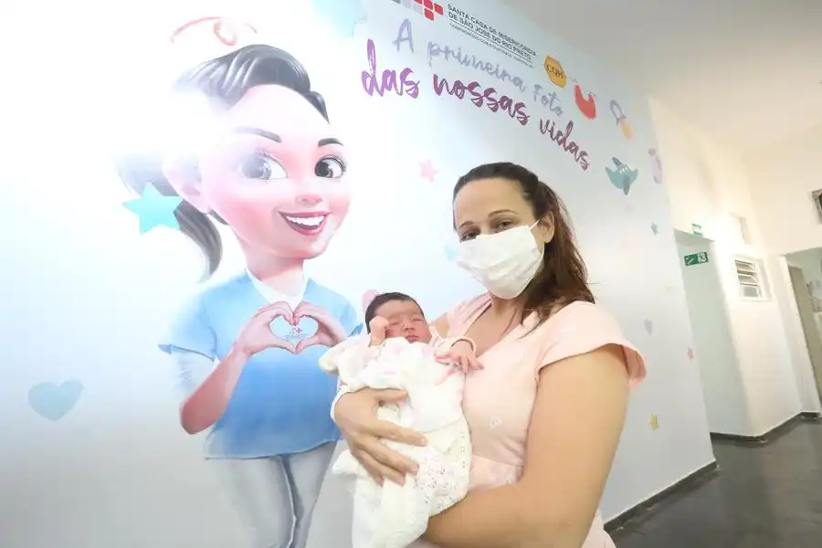 Filha da funcionária pública Patricia, uma das mais novas moradoras de Rio Preto, a pequena Letícia nasceu nesta semana (Guilherme Baffi 27/8/2021)