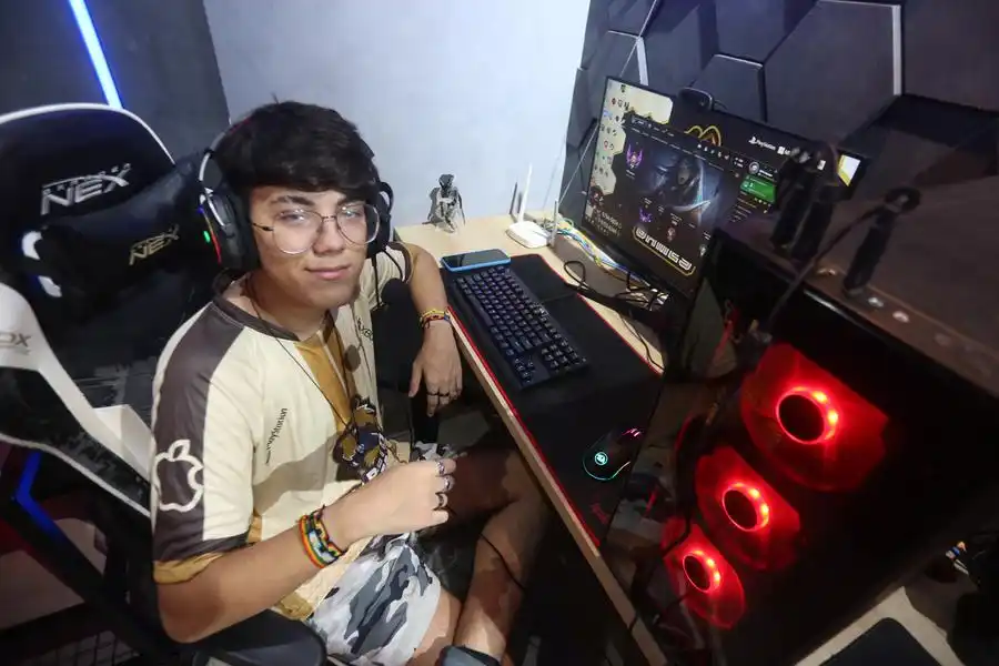 Rio-pretense Felipe dos Santos, 18 anos, tirou o ano para tentar o sonho de ser jogador profissional (Guilherme Baffi 3/3/2023)