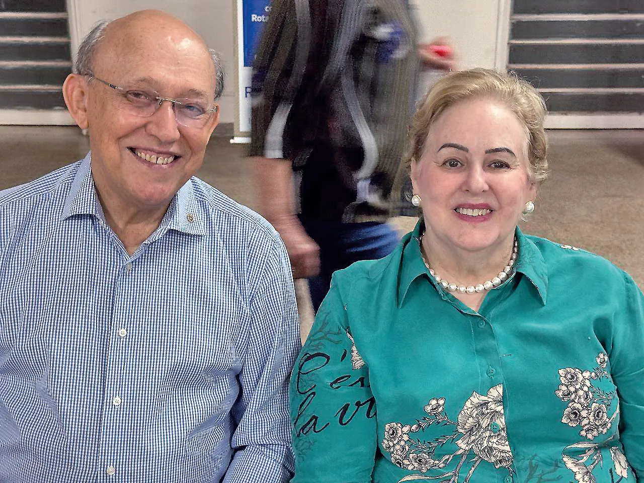 Daniel e Amelinha de Freitas estão na Coluna Social de hoje