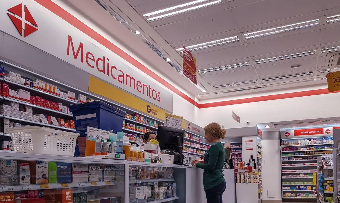 Anvisa libera emissão eletrônica de receitas médicas a partir desta quarta