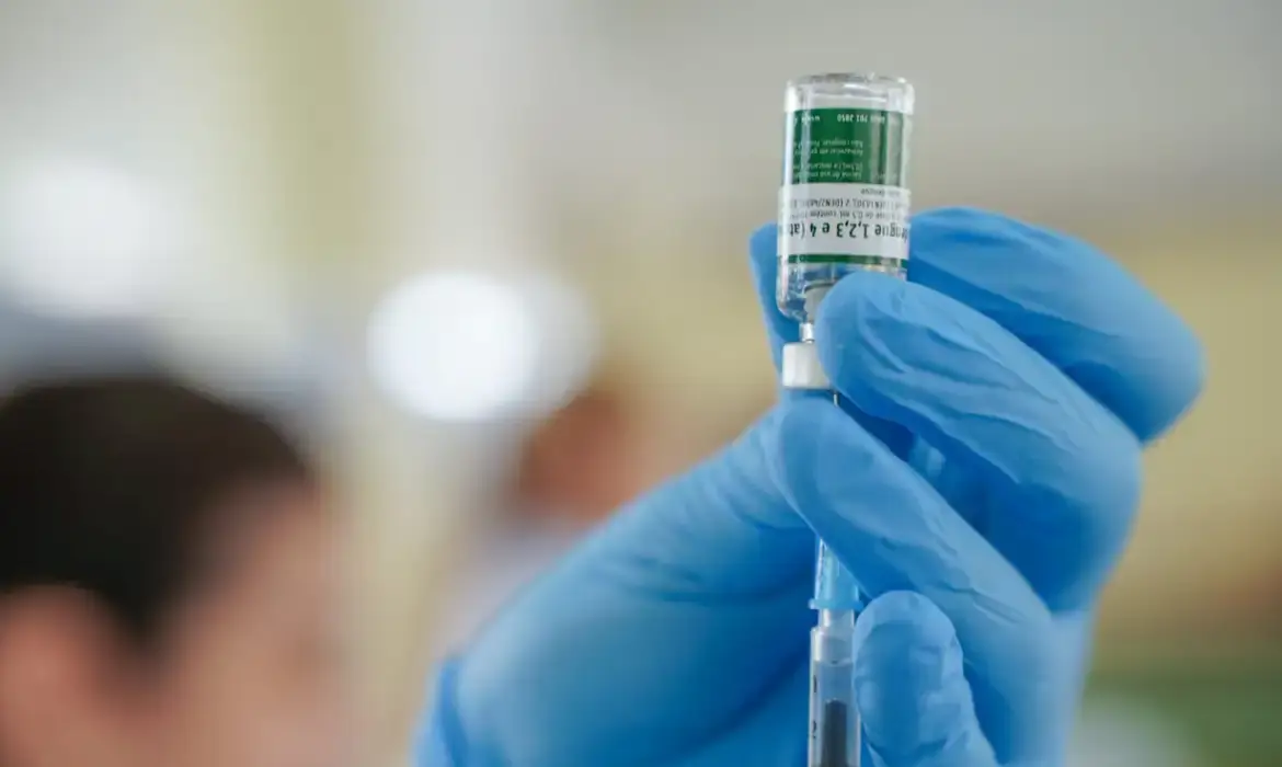 Dengue: Anvisa cria grupo para avaliar segurança da vacina do Butantan (Agência Brasil)