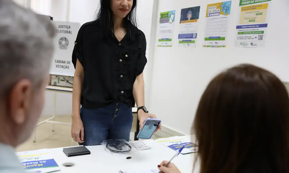 Eleições 2026: quais documentos valem para votar