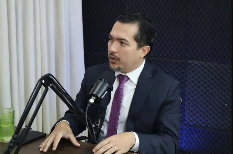 Defensor público, Júlio Tanone (Gabriel Vital 17/5/2023)