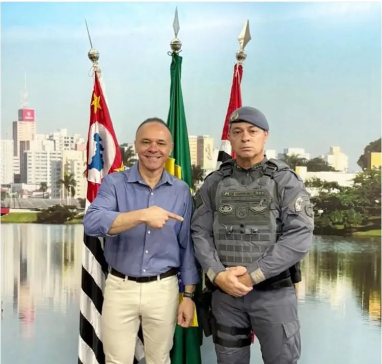 Coronel Fábio convida comandante do Baep, Costa Júnior, para disputar cadeira à Alesp pelo PL