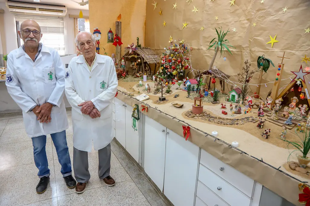 Thumbnail description