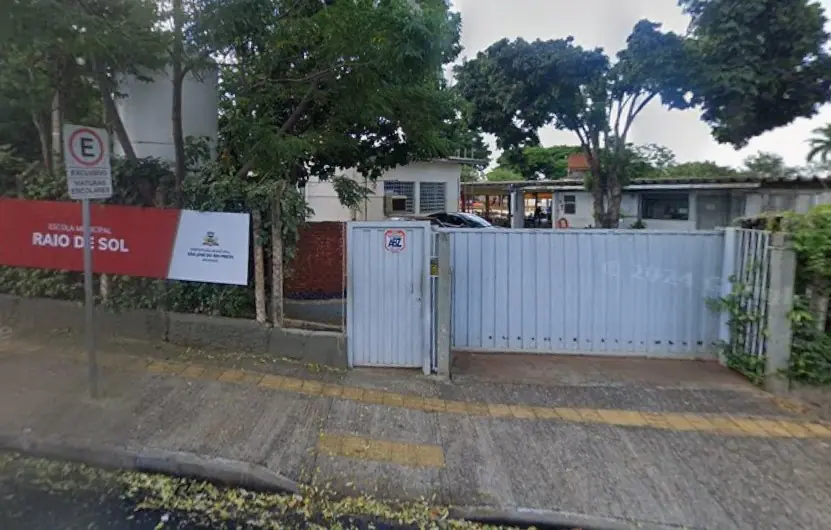 Escola municipal é alvo de furto de fios em Rio Preto