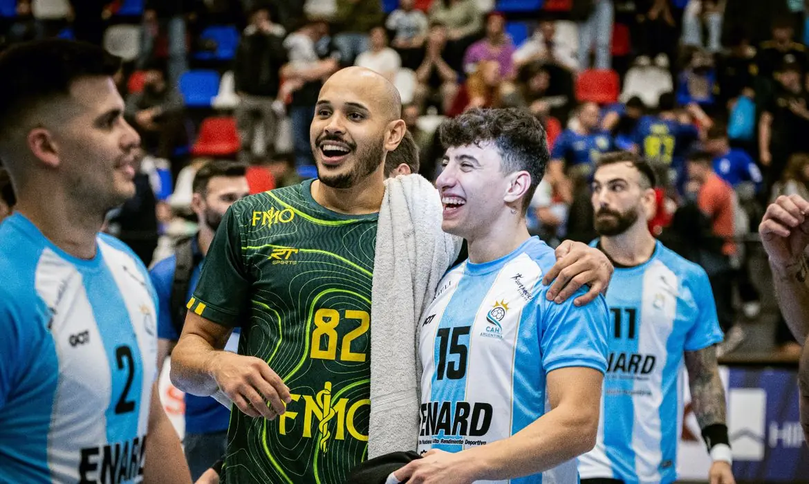 Brasil disputa decisão do Torneio Quatro Nações de Handebol