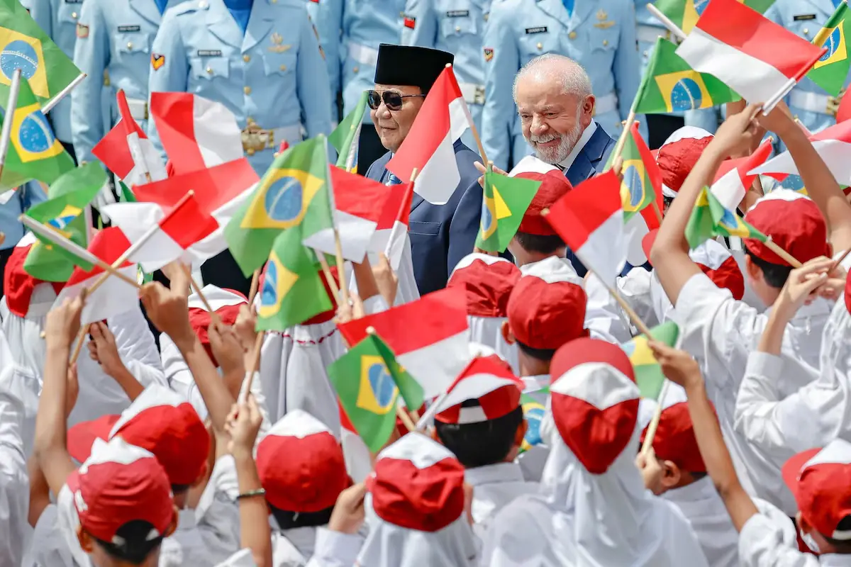 Na Indonésia, Lula diz que vai disputar quarto mandato aos 80 anos