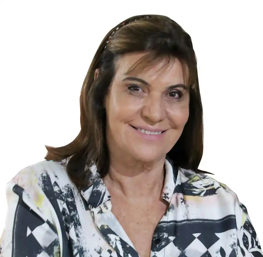 Regina Chueire (Regina Chueire)