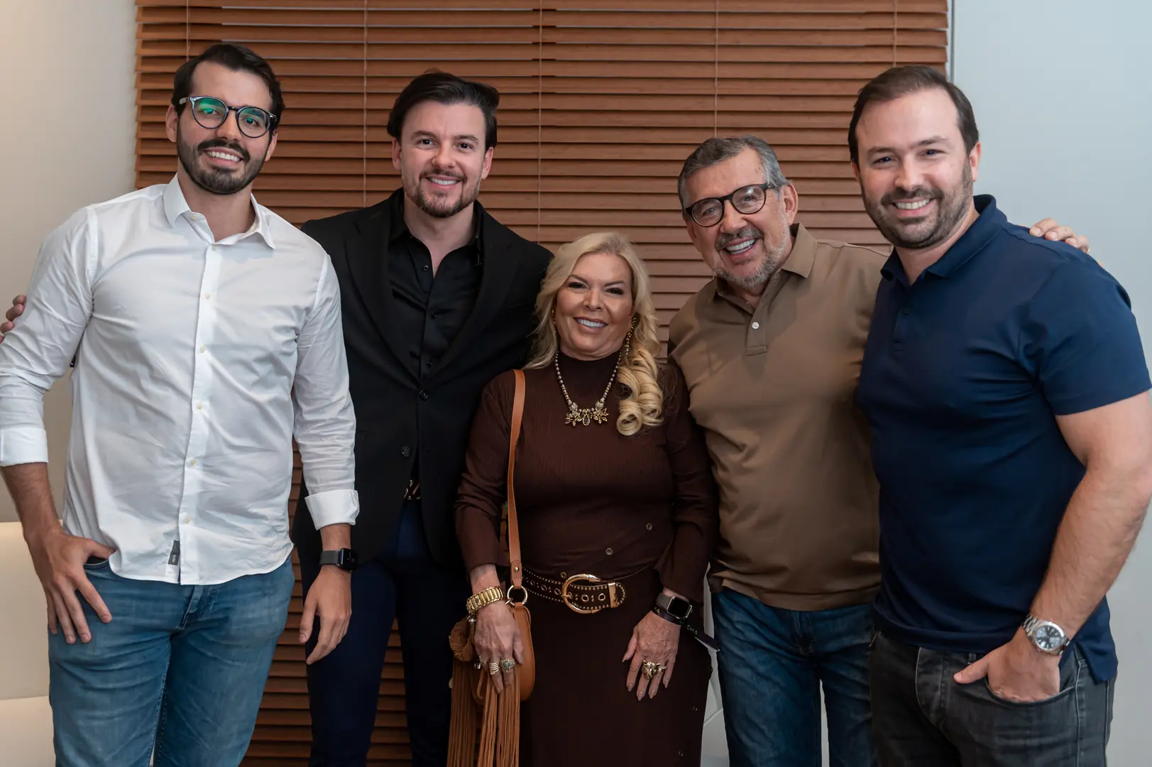 Pedro Luiz Rodrigues e Luciene Rodrigues, fundadores da Lupema Engenharia, com os filhos Pedro Henrique Rodrigues e Rafael Rodrigues, e Darlan Souza (Xavier Netto/Divulgação)
