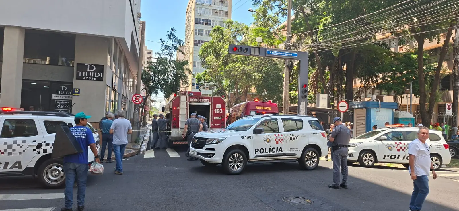 Incêndio atinge restaurante no Centro de Rio Preto