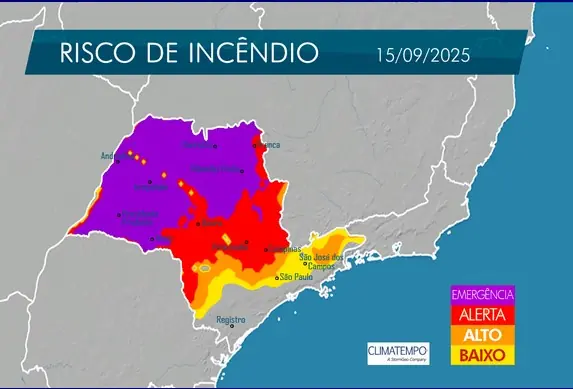 Mapa mostra risco de incêndio no Estado nesta segunda, 15 (Reprodução)