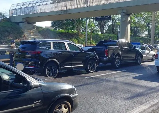 Engavetamento 'trava' Washington Luís em Rio Preto