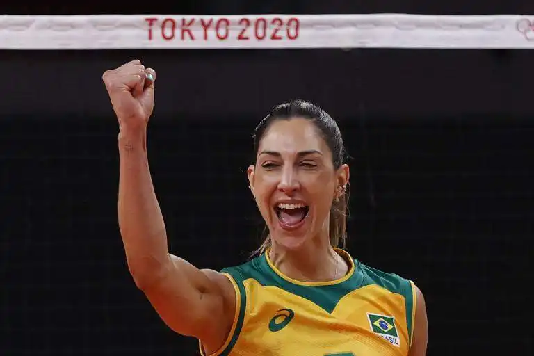Rio-pretense Carol Gattaz, lenda do vôlei brasileiro, anuncia aposentadoria aos 44 anos