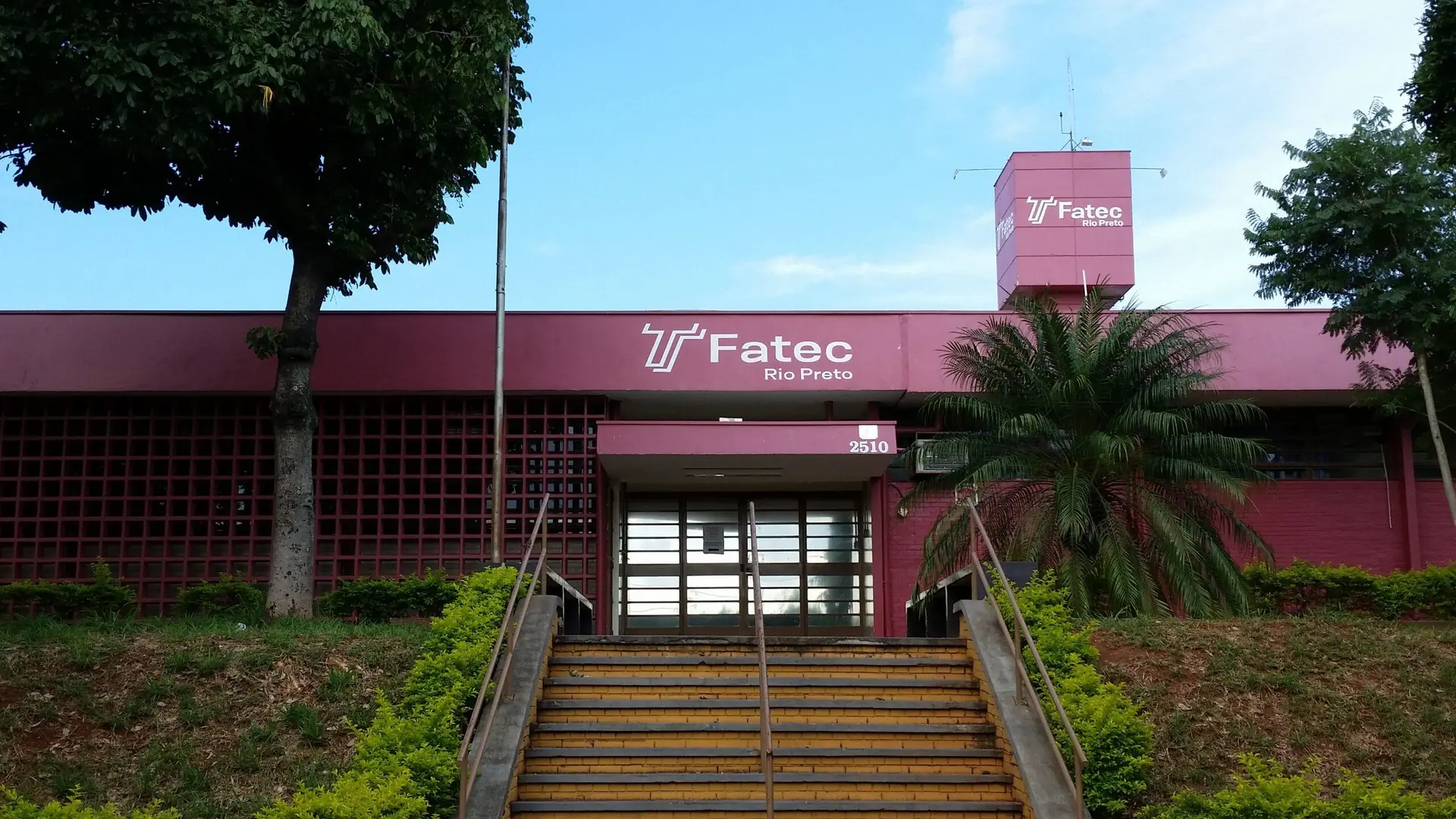 Thumbnail description