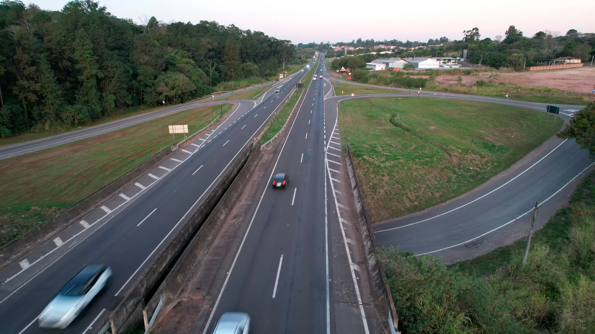 Radares flagram desrespeito ao limite de velocidade (Divulgação)