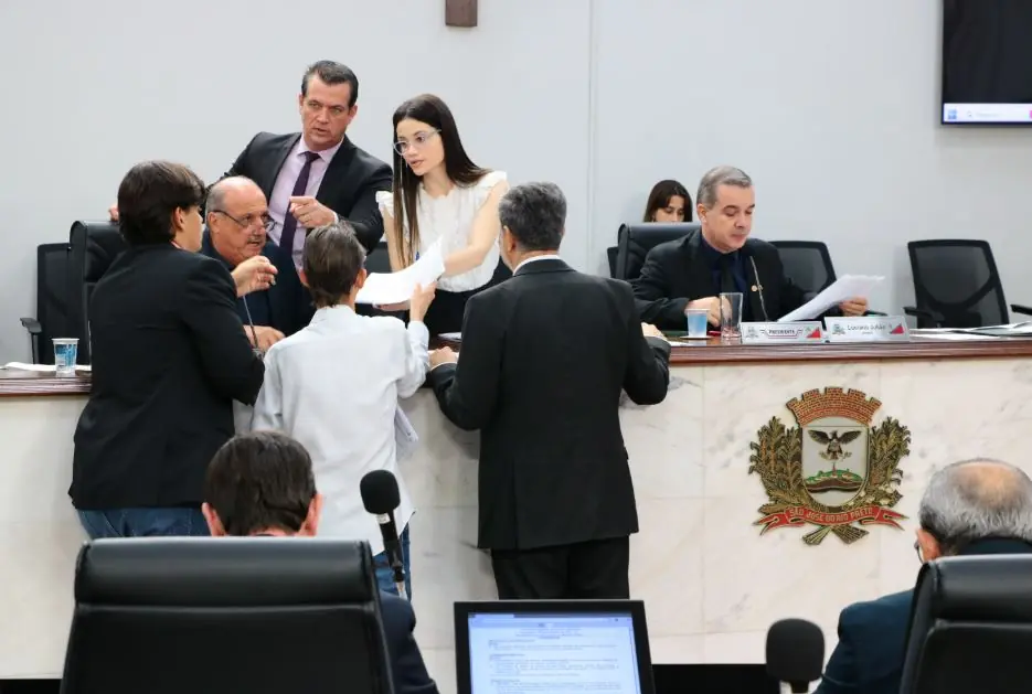 Thumbnail description