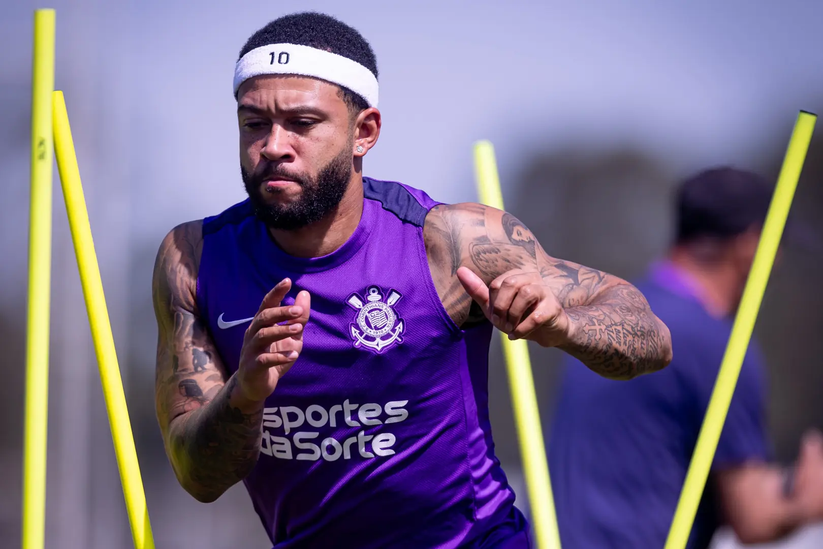 Memphis Depay, durante treinamento do CT Joaquim Grava (Rodrigo Coca/Agência Corinthians)