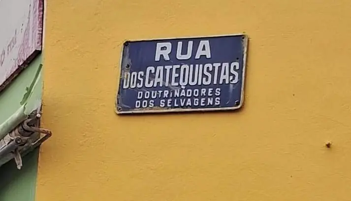Placa bizarra na Boa Vista (Tidda Vernucci)
