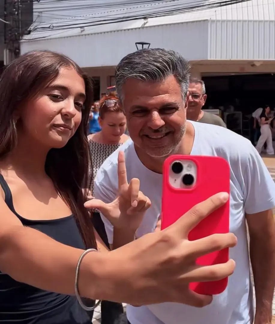 Lula e Flávio Bolsonaro disputam votos em Rio Preto no 2º turno