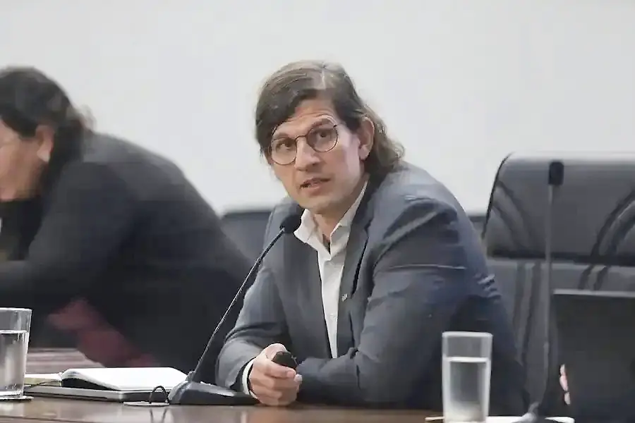 Thumbnail description