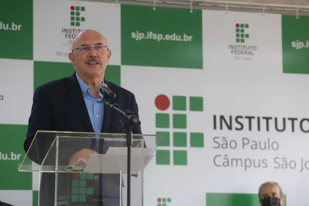 Ministro da Educação, Milton Ribeiro, discursa durante a inauguração do Instituto Federal (Johnny Torres)