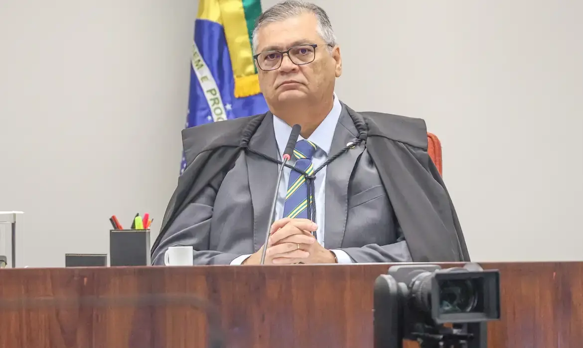 STF libera post de Tabet sobre padroeira do Brasil